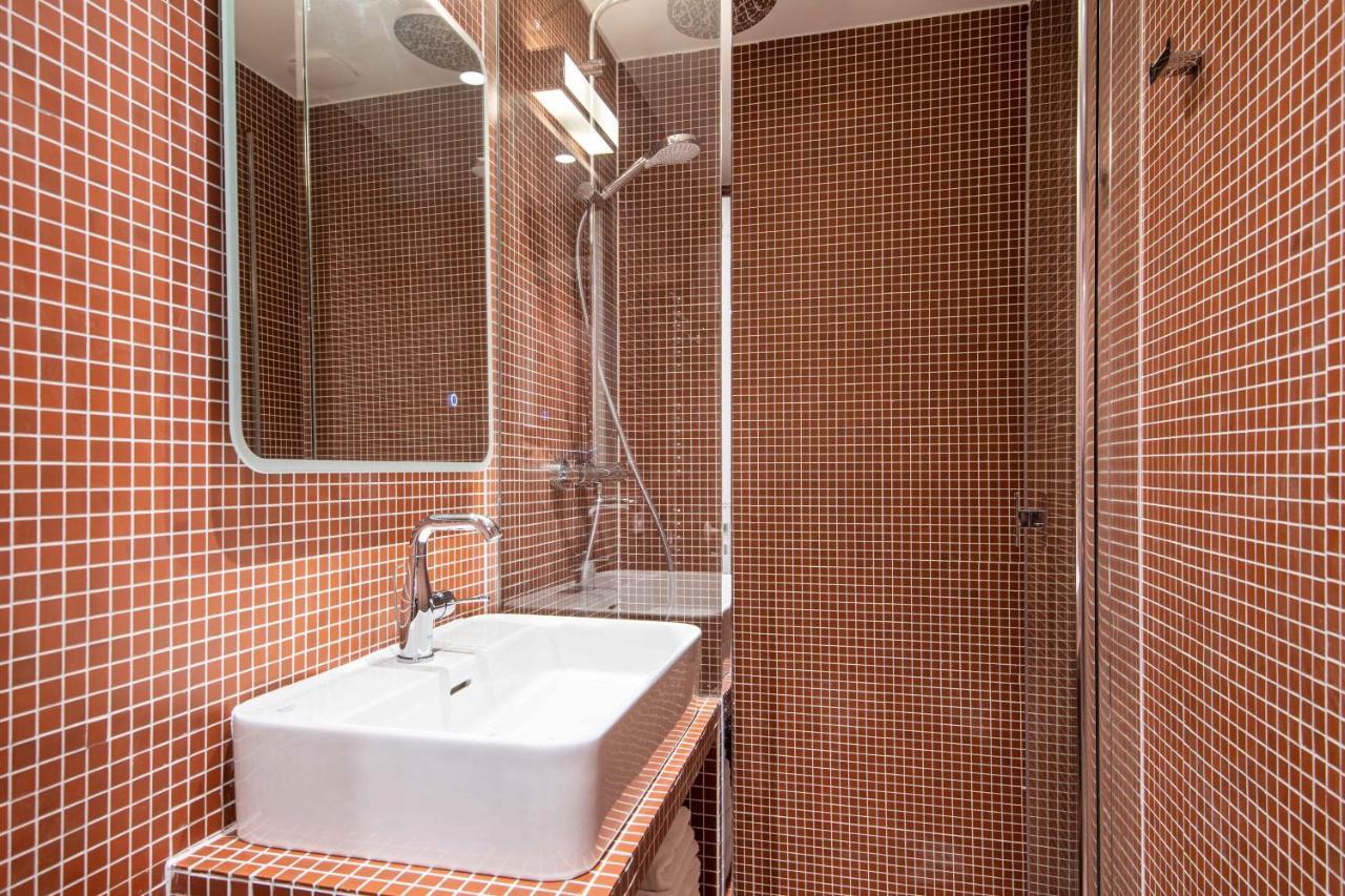 New - Appt Style Le Corbusier Avec Balcon - 8 Pers Apartment Paris Exterior photo
